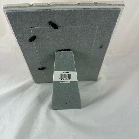 AMOR MALDEN International Hand Painted Tile Floral Picture Frame Flowers 5x7. - Picture 5 of 6